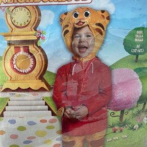 Daniel Tiger’s Neighborhood costume size 3T-4T.